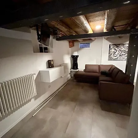 Heather's Apartment