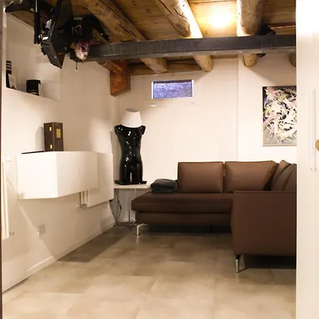 Heather's Apartment *