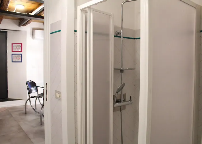 Heather's - Premium - Ponte Vecchio باسّانو ديل غرابّا